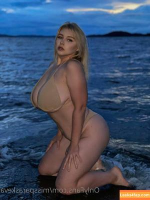 MissParaskeva photo #0045