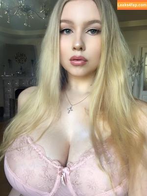 MissParaskeva photo #0119