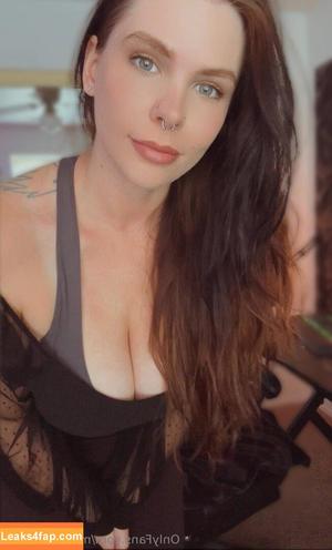 MissPookems photo #0022