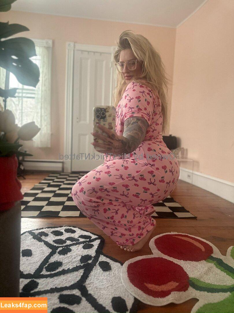 missthickntatted /  leaked photo photo #0121