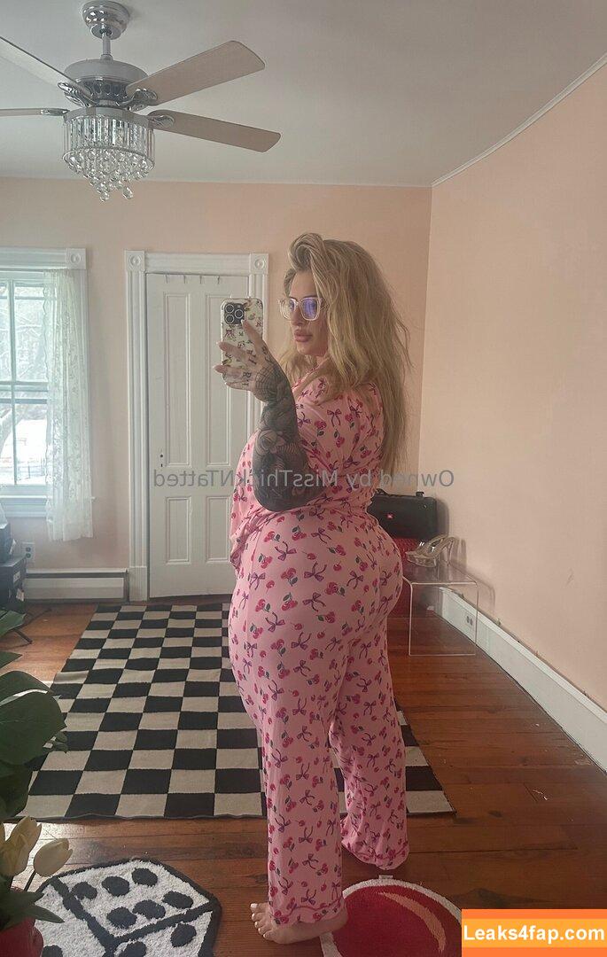 missthickntatted /  leaked photo photo #0180