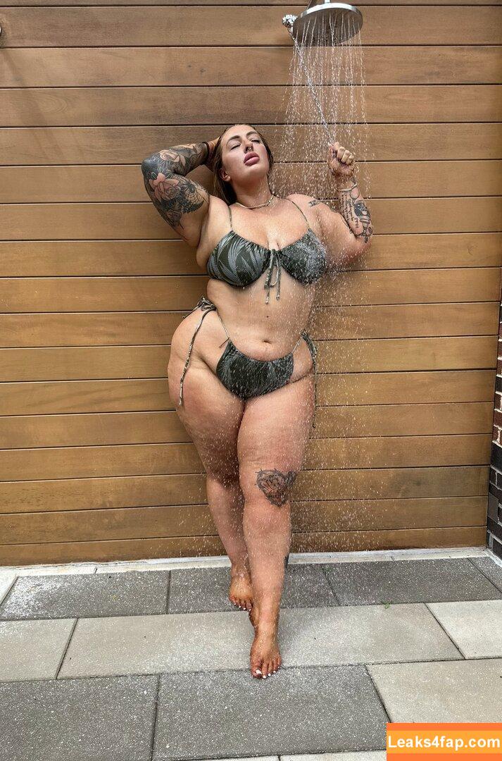 missthickntatted /  leaked photo photo #0226