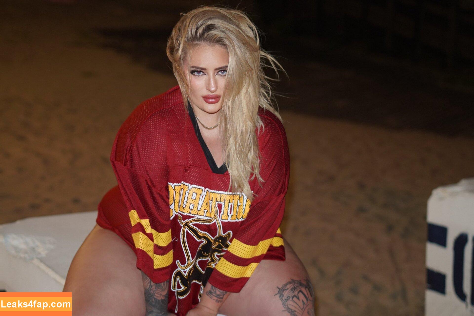 missthickntatted /  leaked photo photo #0236