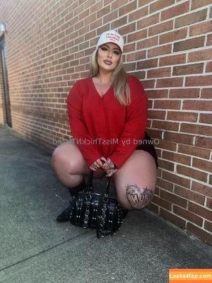 missthickntatted photo #0189