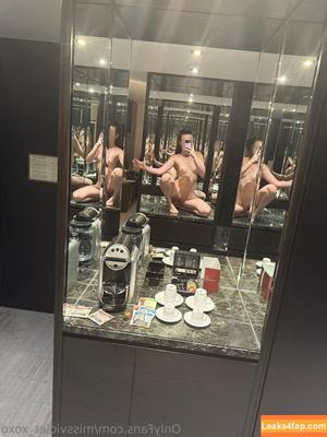 missviolet_xoxo photo #0001