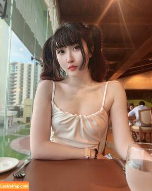 MissWarmJ фото #0311