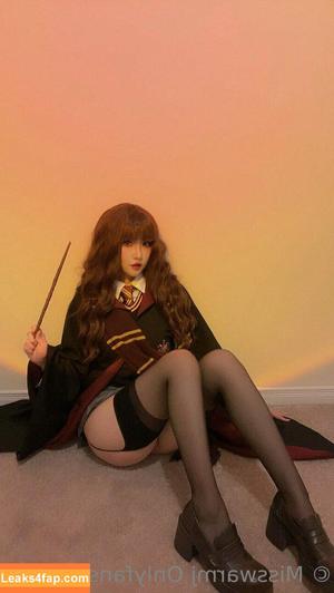 MissWarmJ фото #0372