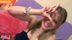 Missy Rhodes photo #0207