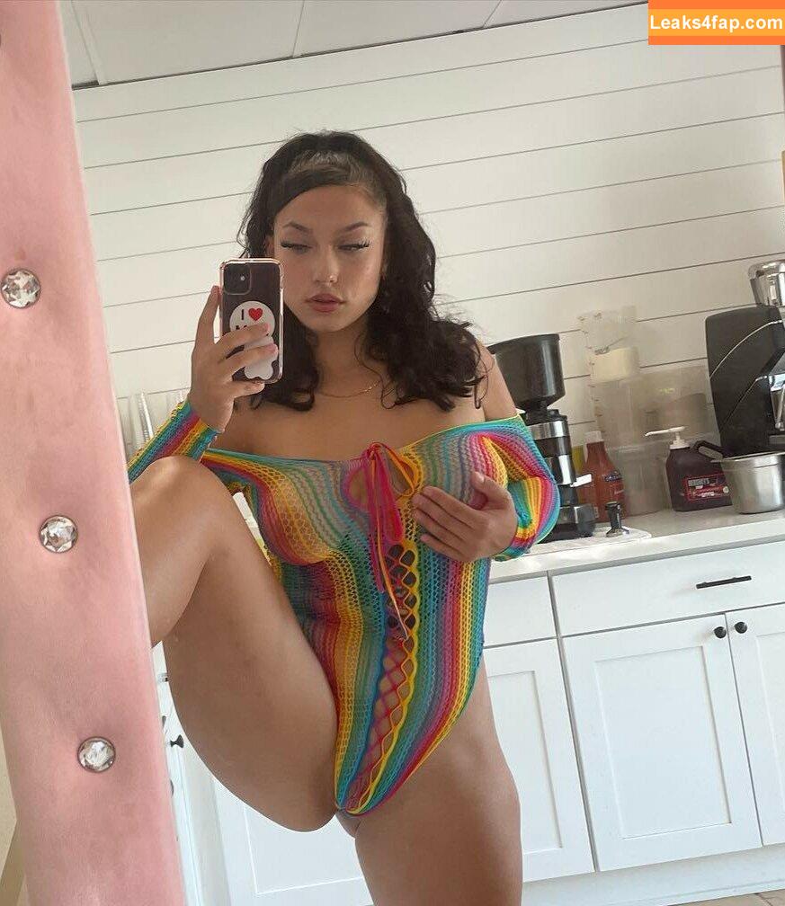 missyoumichelle / _miss.michelle / sugarssslut leaked photo photo #0090