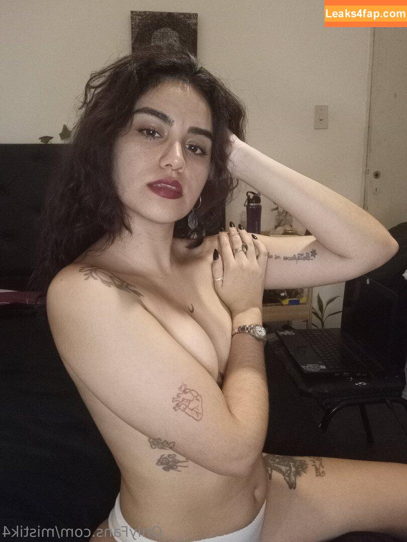 mistik4 / mistik4oficial leaked photo photo #0002