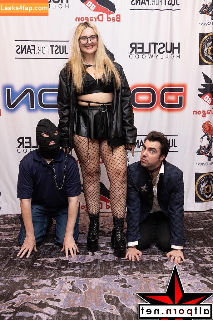 Mistress Loow /  leaked photo photo #0018