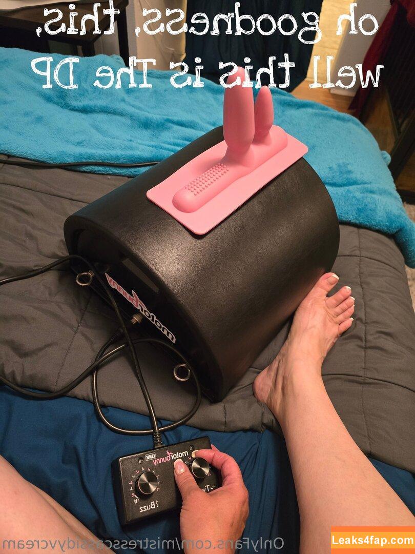 mistresscassidyvcream / creamcassidy leaked photo photo #0020