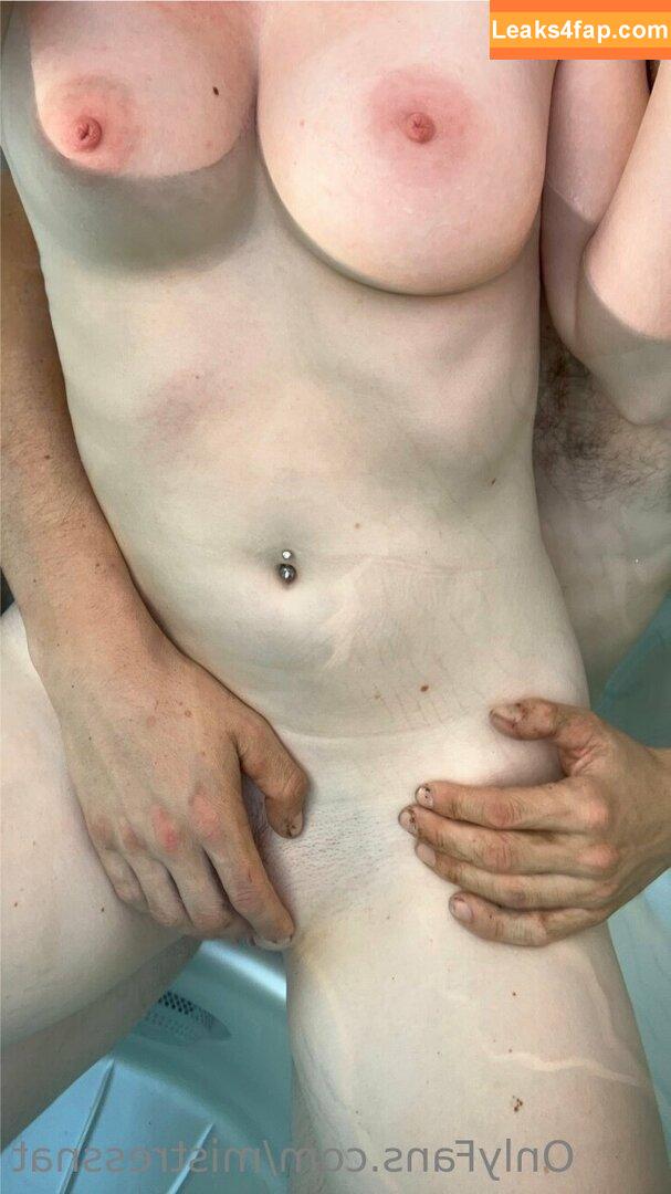 mistressnat /  leaked photo photo #0024