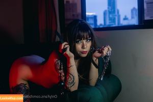 mistressroxybdsm photo #0070