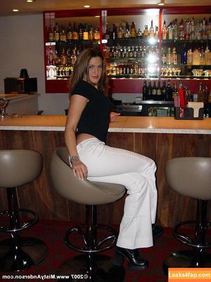 Misty Anderson photo #0590