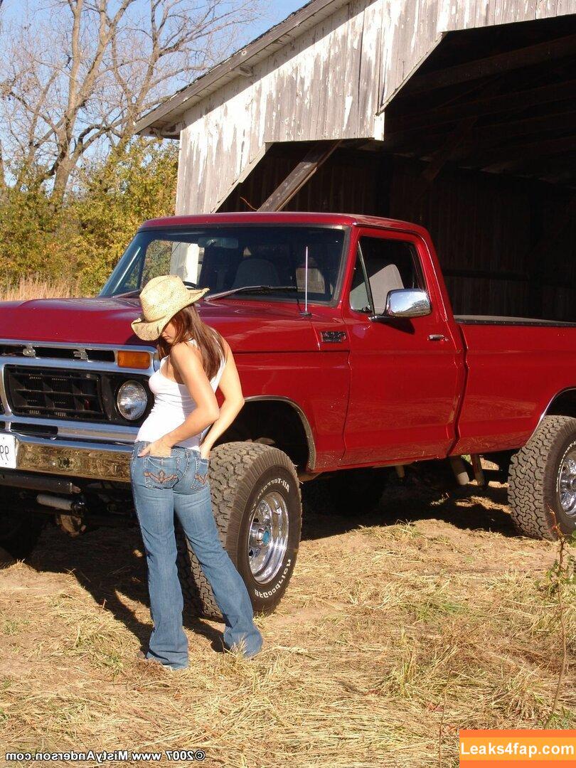 Misty Anderson / mistyanderson leaked photo photo #1652