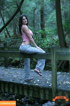 Misty Anderson photo #1902