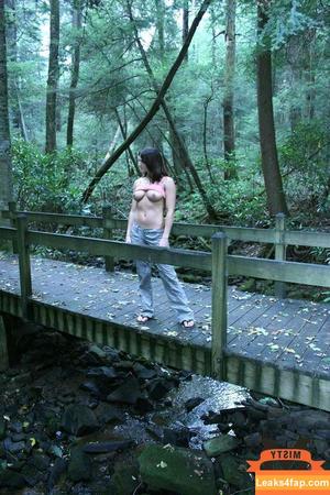 Misty Anderson photo #1911