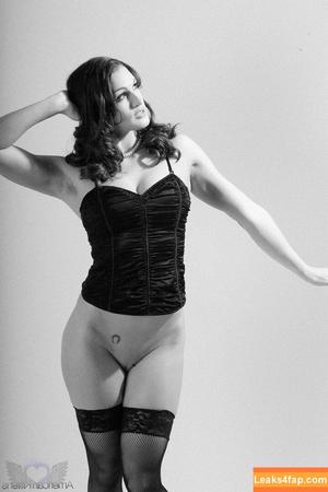 Misty Anderson photo #2006