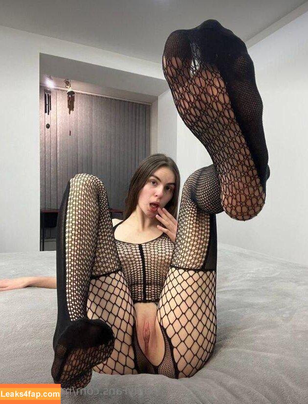 mistychains / mistychain leaked photo photo #0081