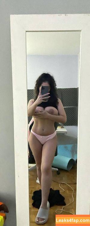 Mitooolixx photo #0005