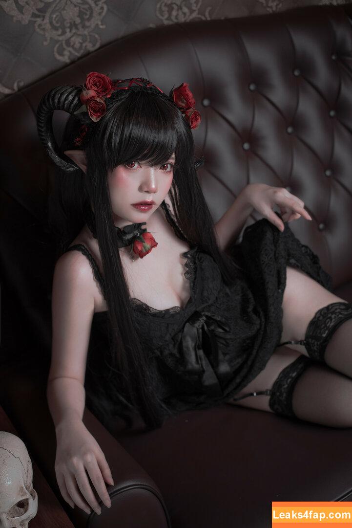 miu_cosplayer / Milky_choco93 / ミウ Cosplayer leaked photo photo #0101