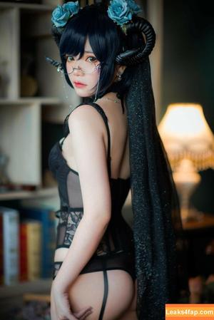 miu_cosplayer photo #0130