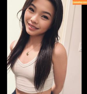 Miya Cech photo #0006