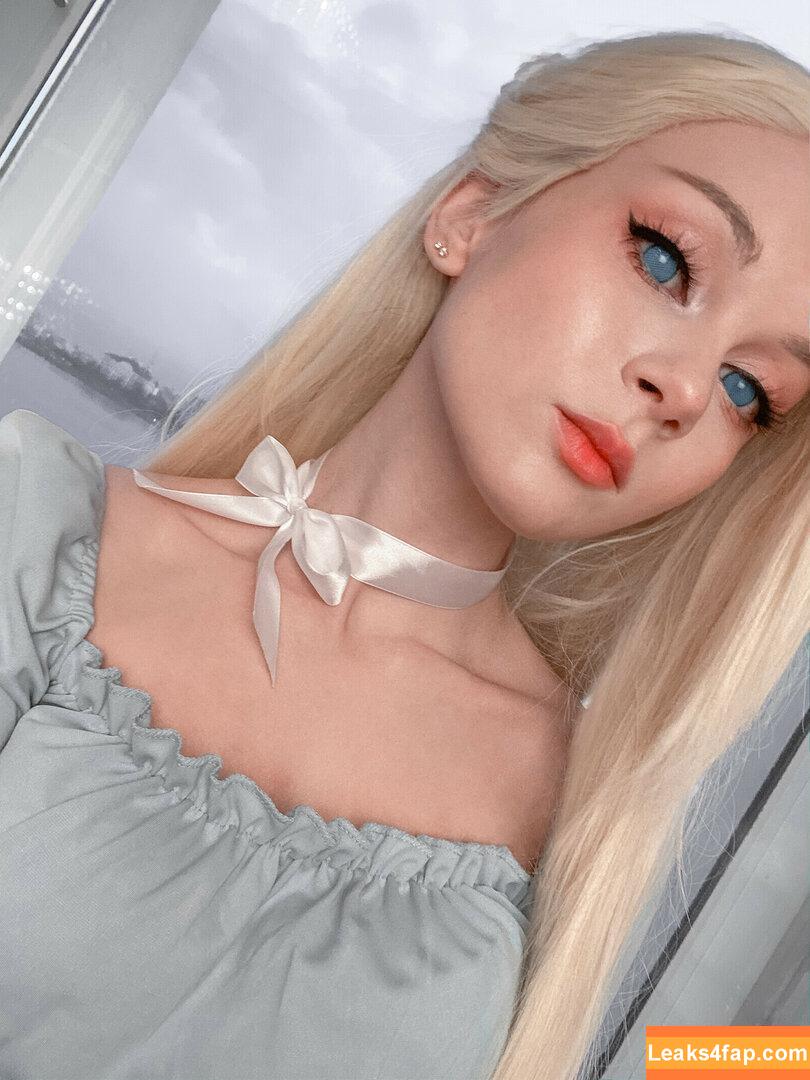 mk_ays /  leaked photo photo #0073
