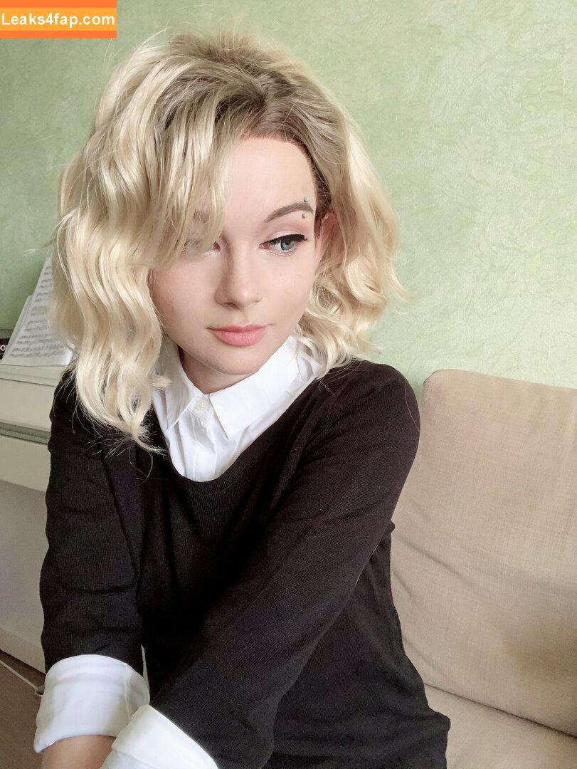 mk_ays /  leaked photo photo #0182