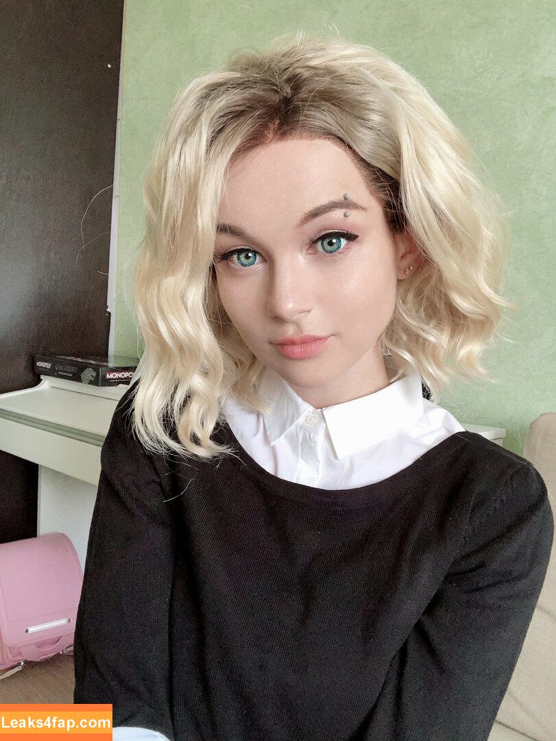 mk_ays /  leaked photo photo #0187
