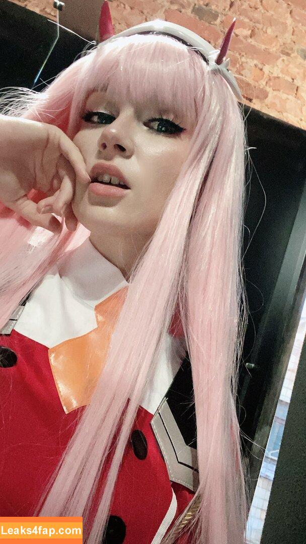 mk_ays /  leaked photo photo #0234