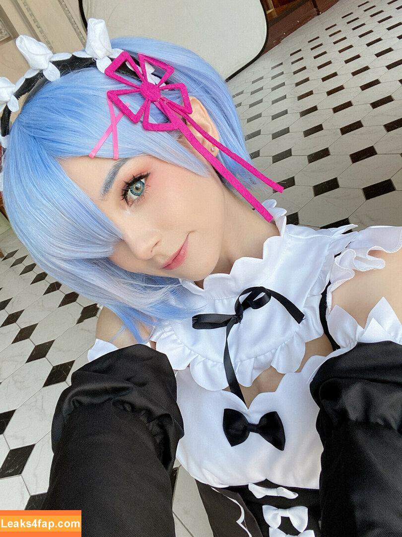 mk_ays /  leaked photo photo #0290
