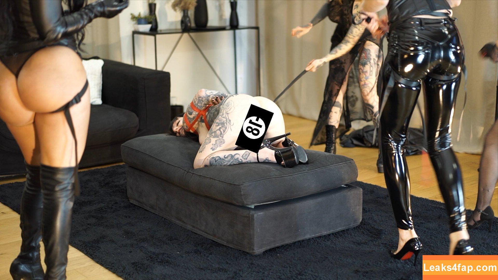 mlehnsherr_ / suucc_ube leaked photo photo #0033