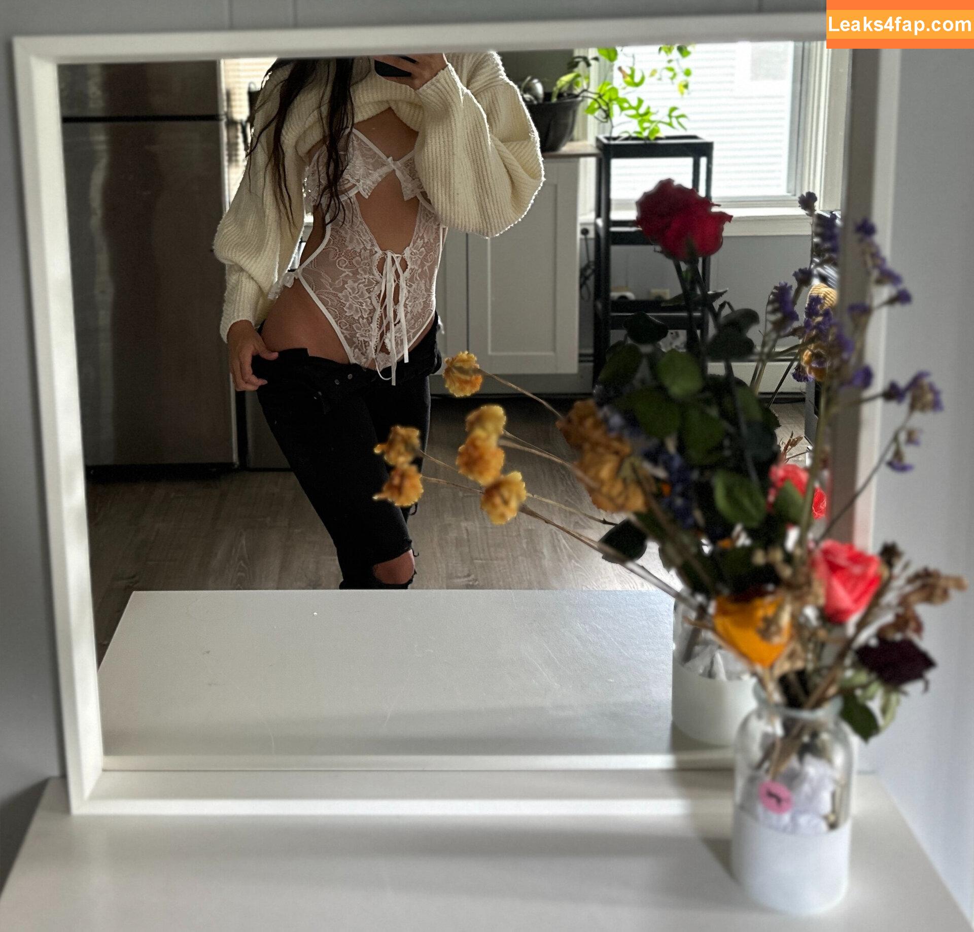 mmangostarr / mmastar_ / yuki_moon_0_0 leaked photo photo #0007