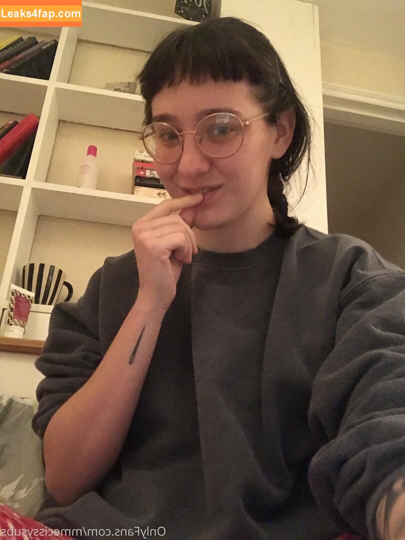 mmecissysubs / hellomisslyss leaked photo photo #0058