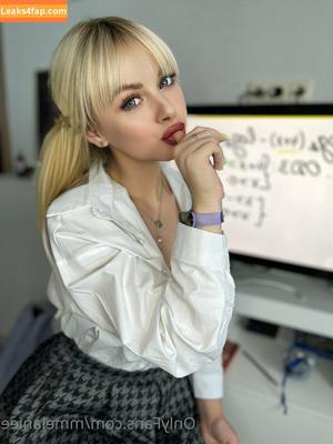 mmelaniee photo #0010