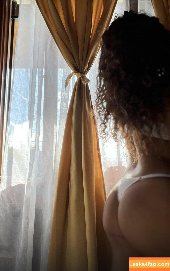 mmmar7 / mmmarok_ leaked photo photo #0011