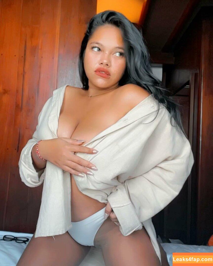 curvymoanaaa / babygurl.moana leaked photo photo #0012