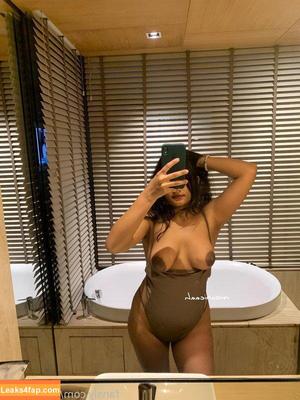 moanicaah photo #0057