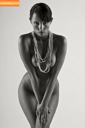 Model Cathy photo #0278