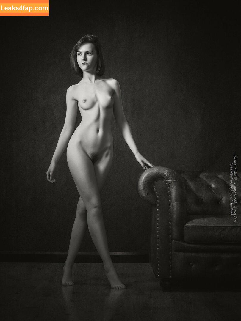 Models On Purpleport / Adultfolio / Maxmodels.pl (no mass dumpingtogs content / model-kartei.de / modelfol.io / purpleportofficial leaked photo photo #0476