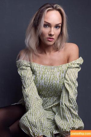 Models On Purpleport photo #0337