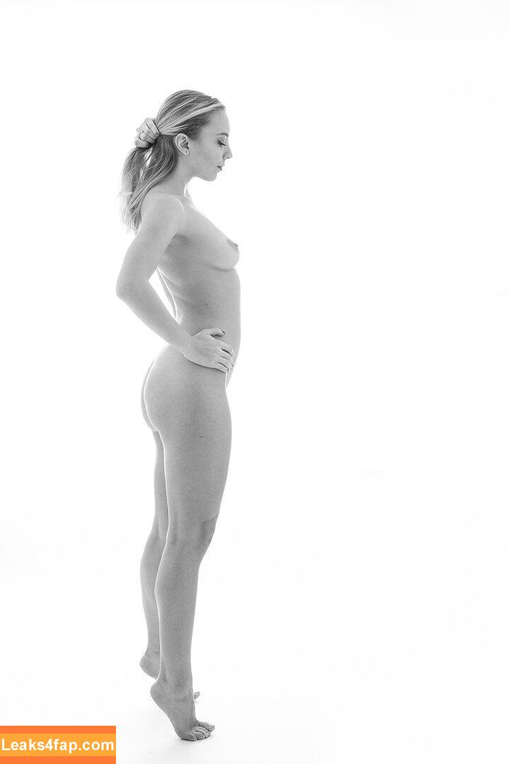 Models On Purpleport / Adultfolio / Maxmodels.pl (no mass dumpingtogs content / model-kartei.de / modelfol.io / purpleportofficial слитое фото фото #1104