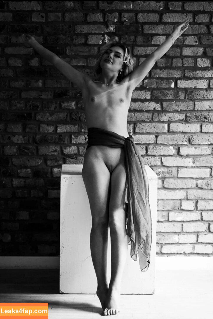 Models On Purpleport / Adultfolio / Maxmodels.pl (no mass dumpingtogs content / model-kartei.de / modelfol.io / purpleportofficial слитое фото фото #1144