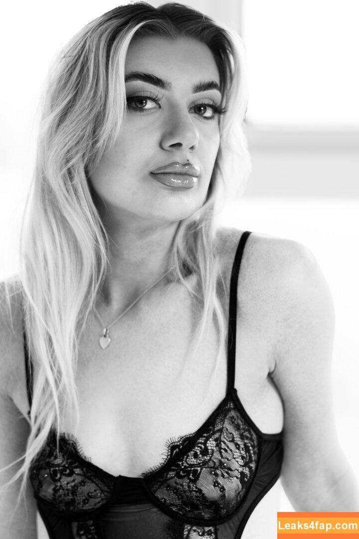 Models On Purpleport / Adultfolio / Maxmodels.pl (no mass dumpingtogs content / model-kartei.de / modelfol.io / purpleportofficial слитое фото фото #1153