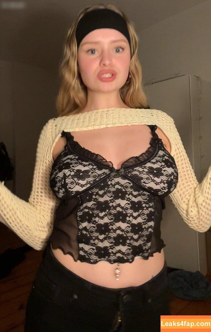 moechtegernmieze /  leaked photo photo #0001