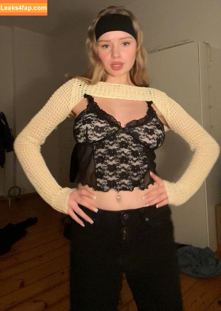 moechtegernmieze /  leaked photo photo #0003