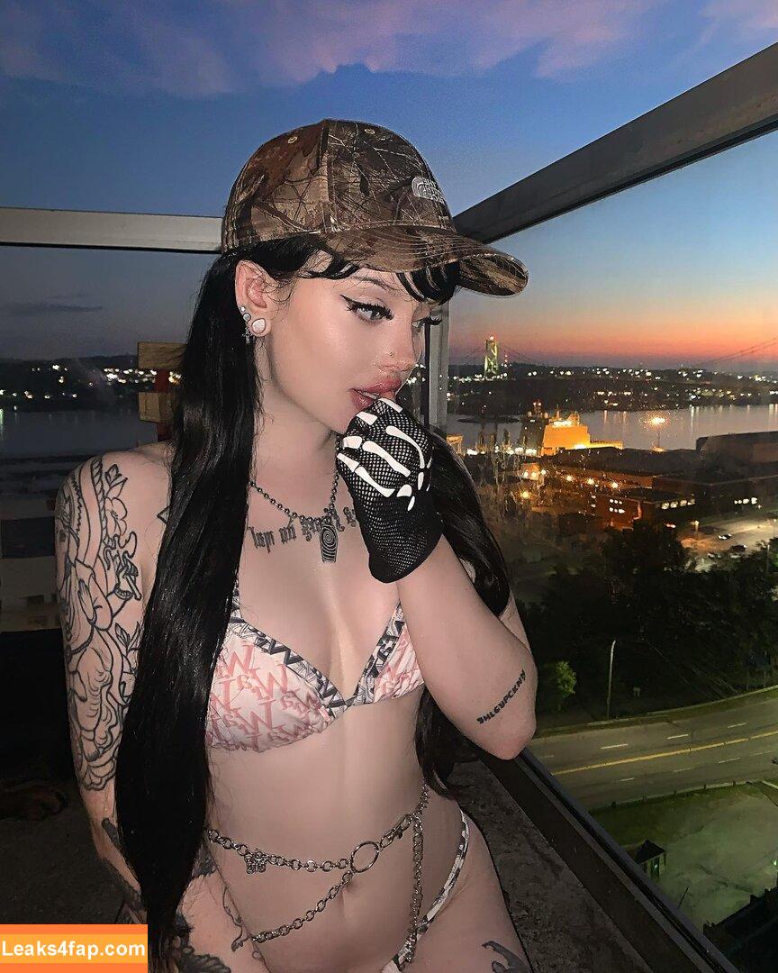 Moira Lilith / combat_k1tten / creepy_k1tten leaked photo photo #0007