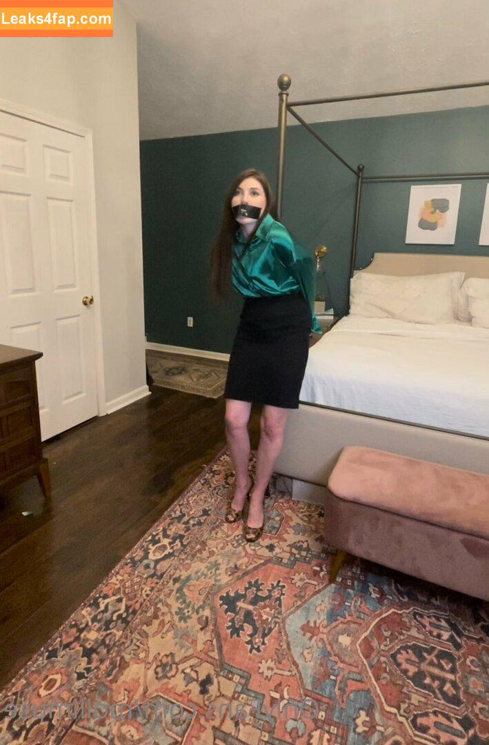 mollimuse / wogglewoman leaked photo photo #0003